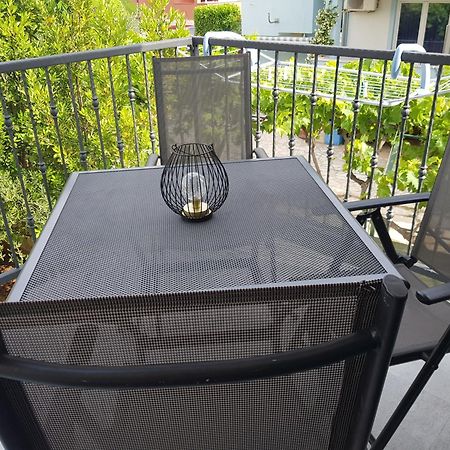 Apartmani Zoric Vodice Rom bilde