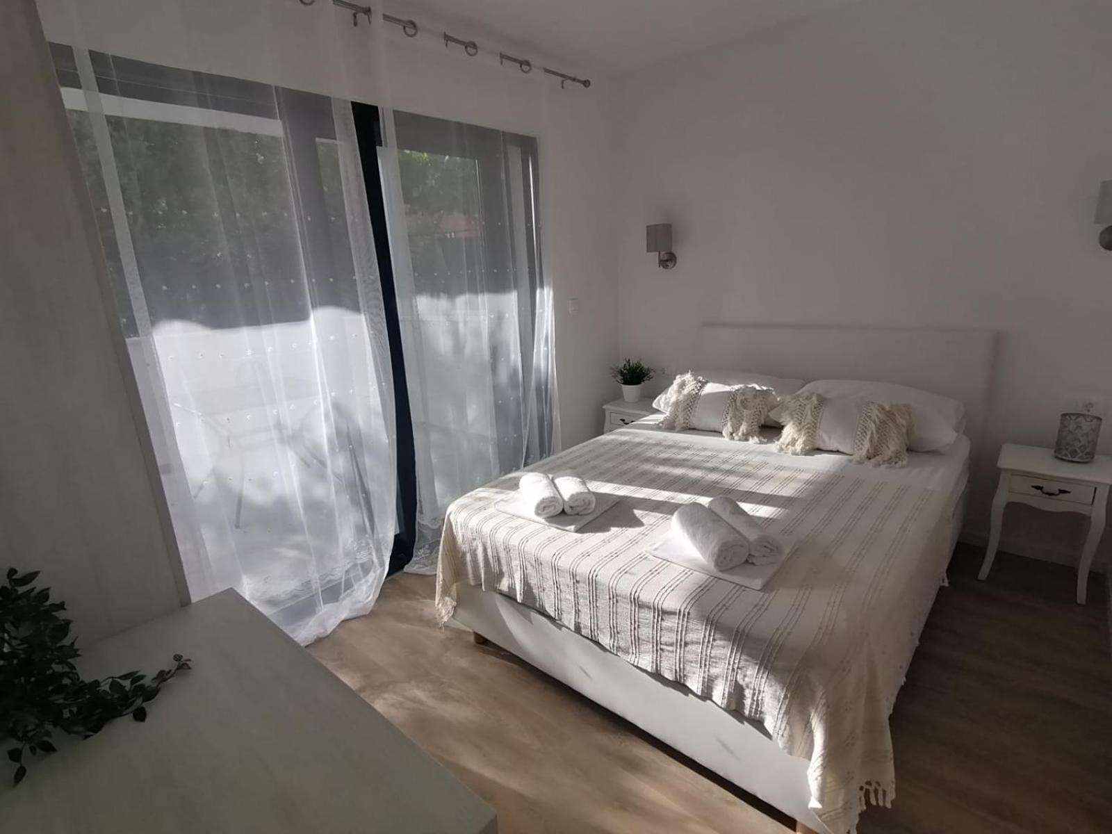Apartmani Zoric Vodice Rom bilde