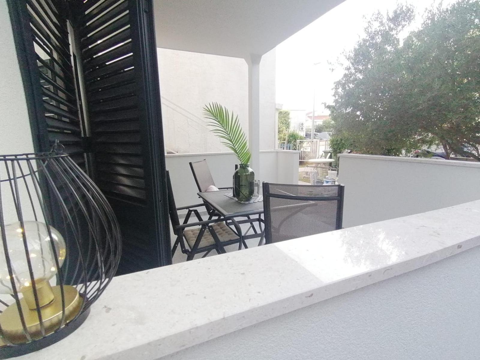 Apartmani Zoric Vodice Rom bilde