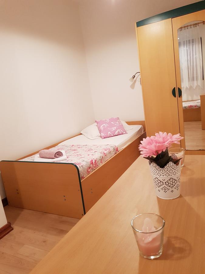 Apartmani Zoric Vodice Eksteriør bilde