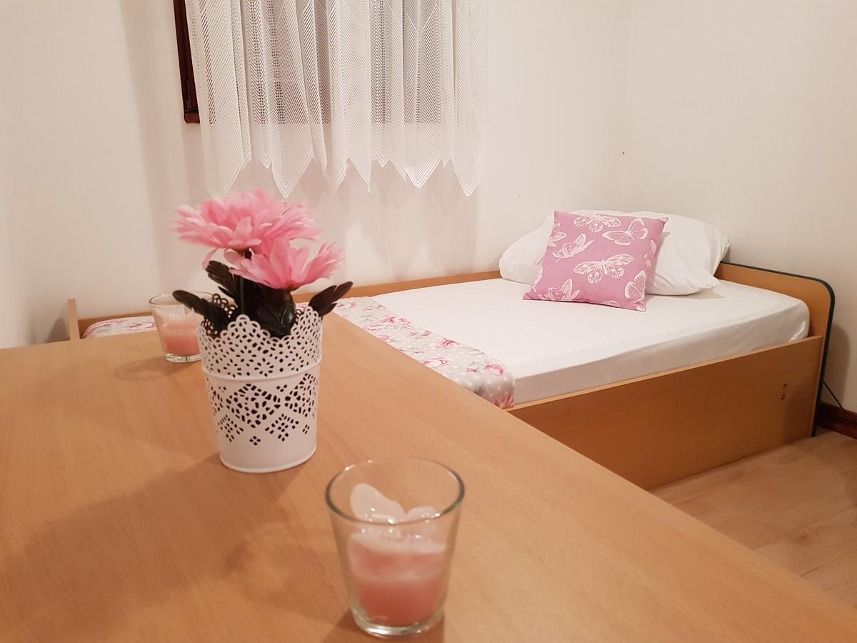 Apartmani Zoric Vodice Eksteriør bilde