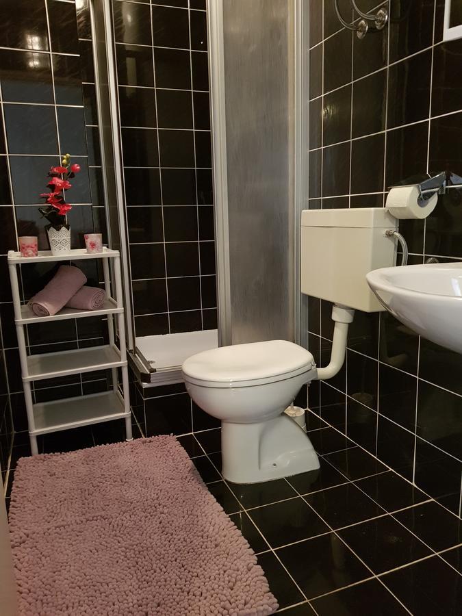 Apartmani Zoric Vodice Eksteriør bilde