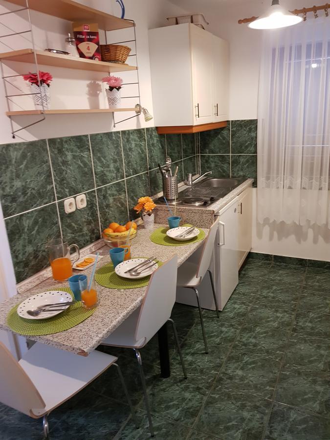 Apartmani Zoric Vodice Eksteriør bilde
